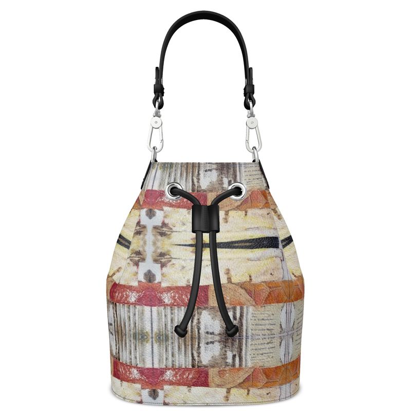 Hallado Bucket Bag