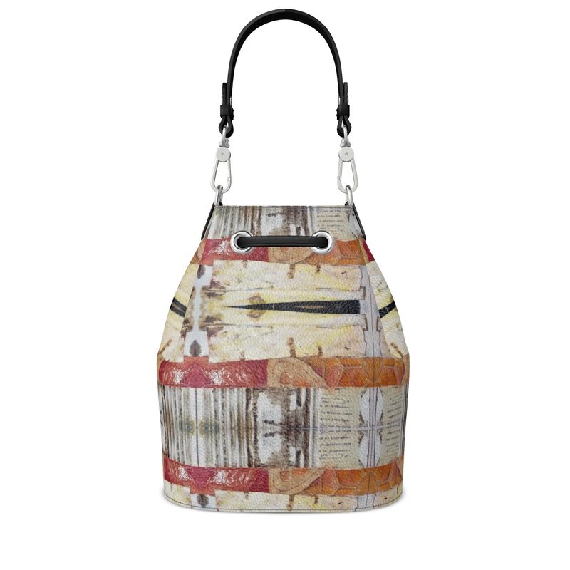 Hallado Bucket Bag